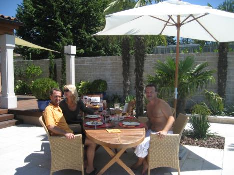 Fussball 009.jpg   33kb   26.03.2021 22:38:02